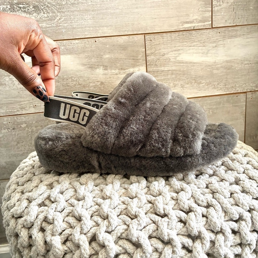 UGG® Fluffy Yeah Slide - Picture 4 of 12